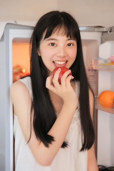 女富婆和男教练上演动作大片